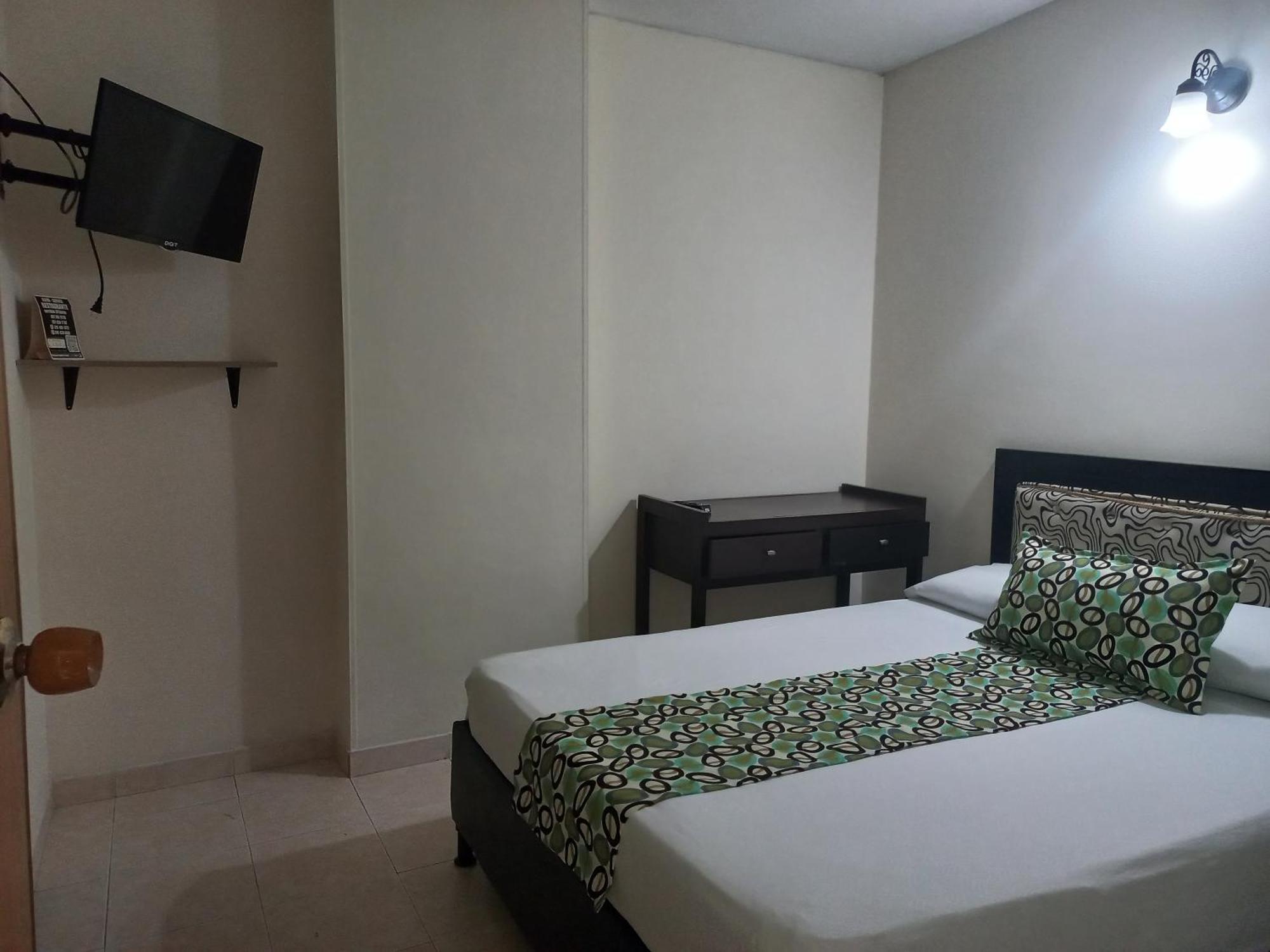 Hotel Los Tunjos Pereira Εξωτερικό φωτογραφία